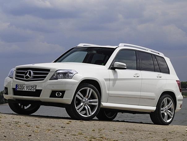 Mercedes-Benz GLK 350 4MATIC mit Sport-Paket Exterieur und Sport-Paket Interieur.